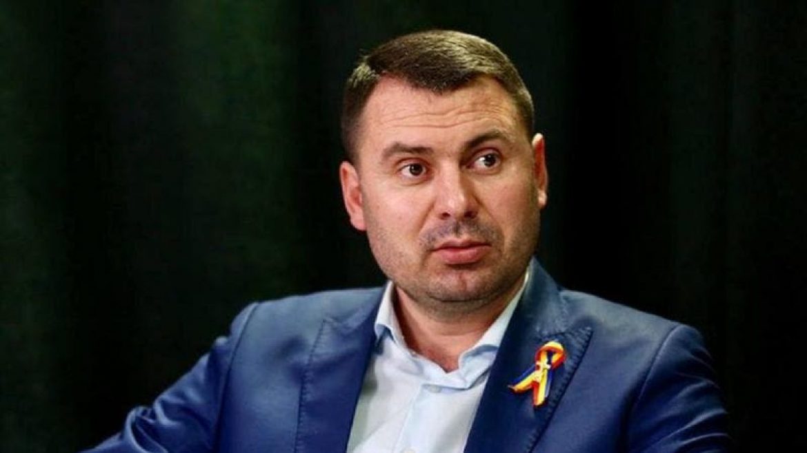 reactia-lui-vasile-costiuc-la-acuzatiile-aduse-de-membrii-partidului-democratia-acasa-oameni-vulnerabili-la-bani-169083-1624030121