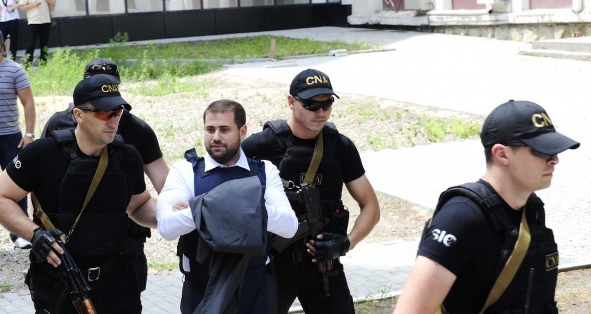 ilan-sor-catuse-retinere-1920×1020-c-default